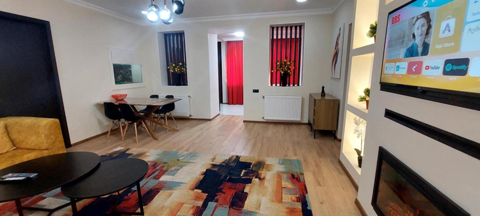 קוטאיסי Guest House Theodora מראה חיצוני תמונה